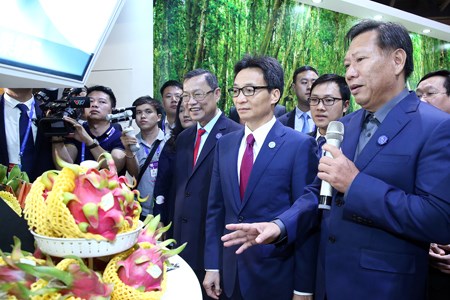 Phó Thủ tướng dự Hội nghị Thượng đỉnh thương mại-đầu tư Trung Quốc-ASEAN - ảnh 2
